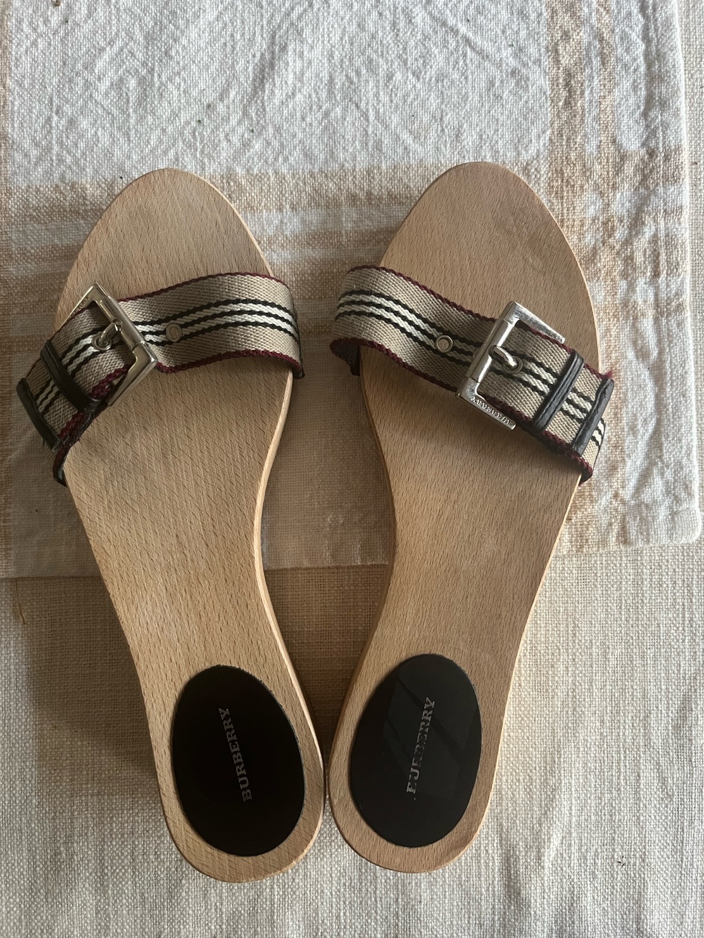 NWOT Burberry Striped Strap Clog Slides